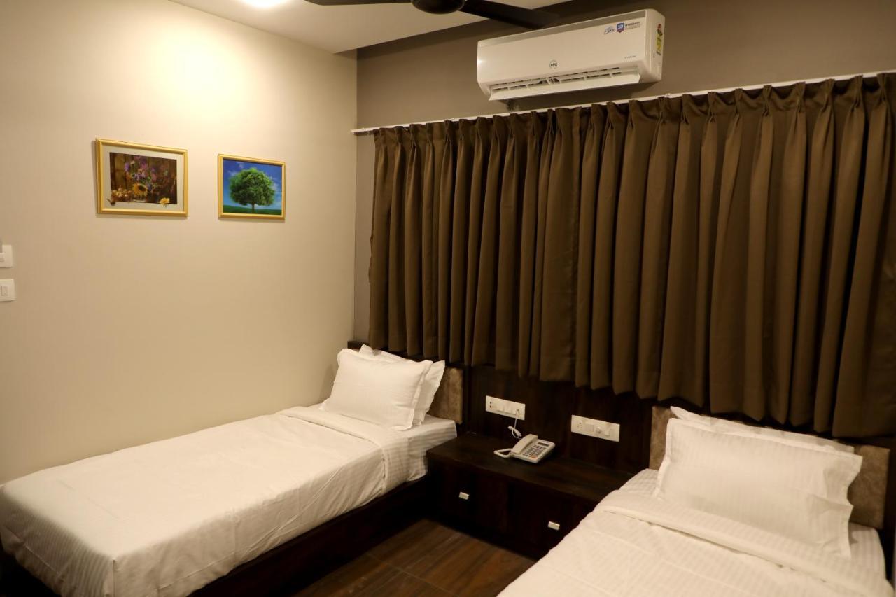 Hotel Nest Bhuj Zewnętrze zdjęcie