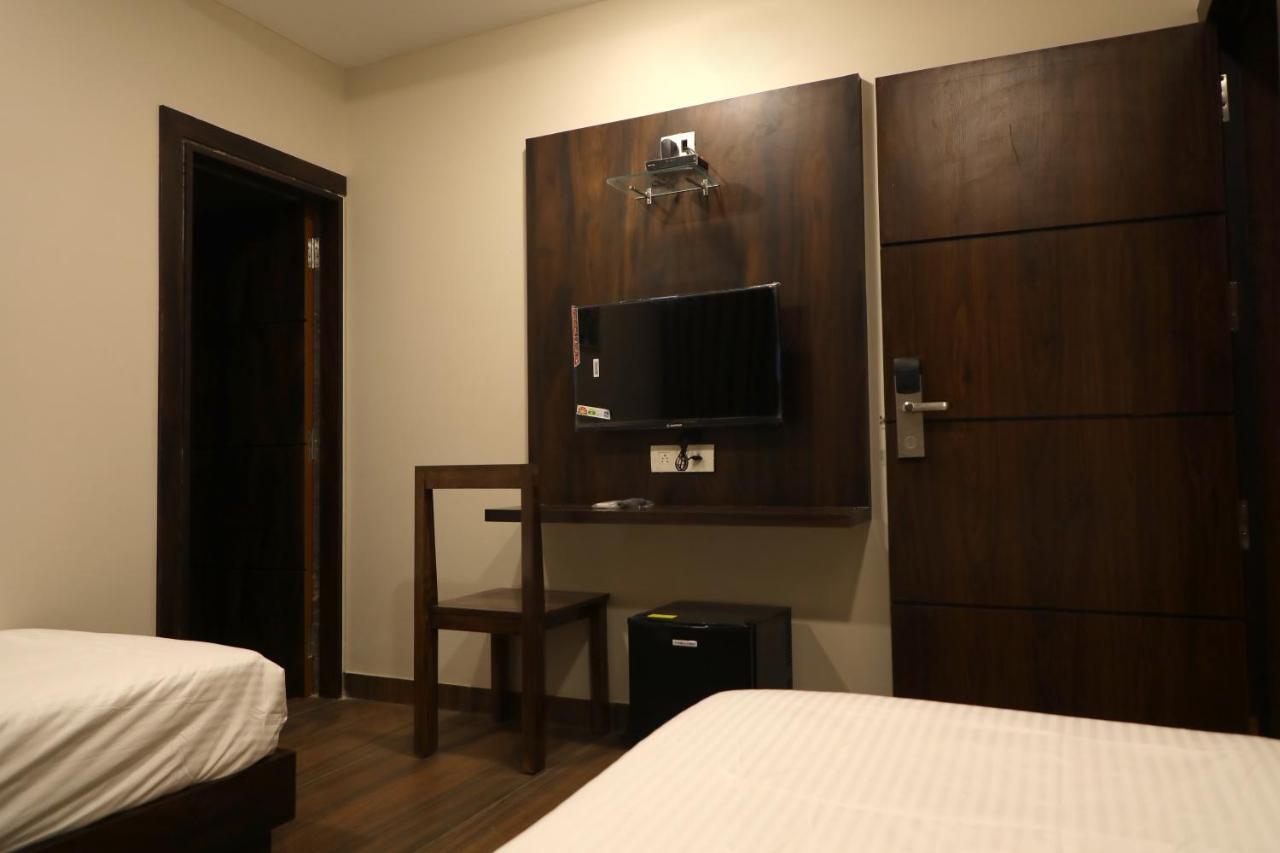 Hotel Nest Bhuj Zewnętrze zdjęcie